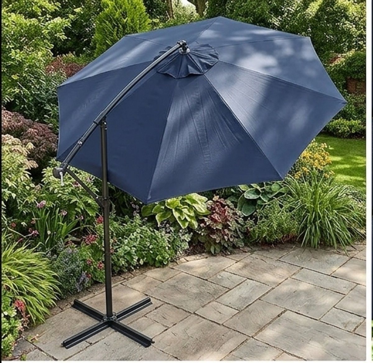 Zweefparasol Ø 300 cm Aluminium 360° Draaibaar met Hoes, UV-Bescherming, Waterdicht en Verstelbaar 90-135° - Luxe Tuinparasol met Standaard en Windbeveiliging - Urbanhome (9507555562560)