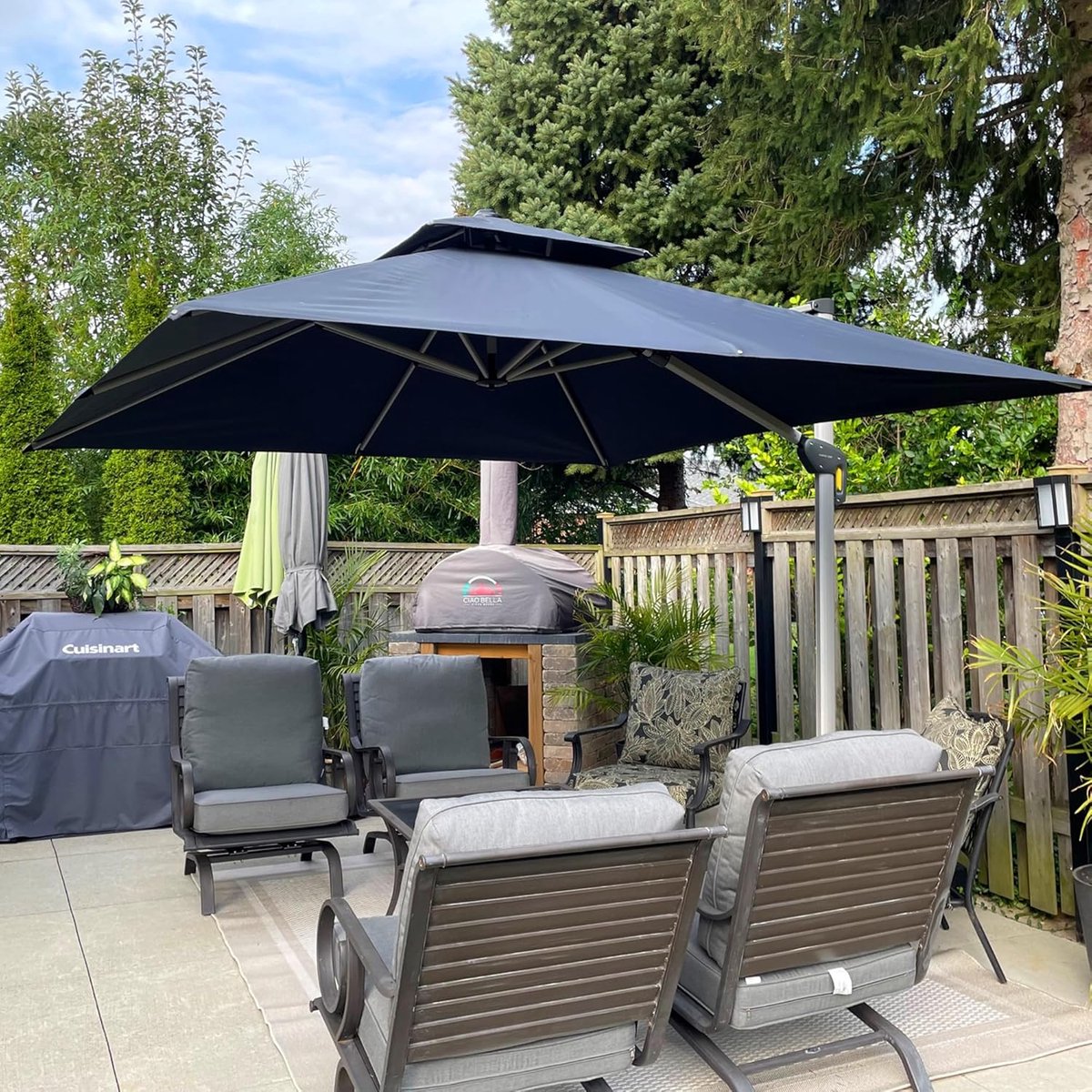Zweefparasol 300x300 cm XXL - 360° Draaibaar met Parasolvoet, Kantelbaar, UV50+ Zonwering, Aluminium Frame, Luxe Tuinparasol Grijs - Laura (9508672614552)